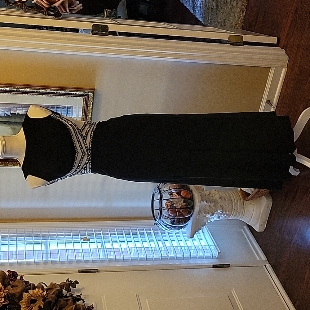Blondie Nites by Stacy Skylar black sleeveless evening formal gemstones Sz 1 …